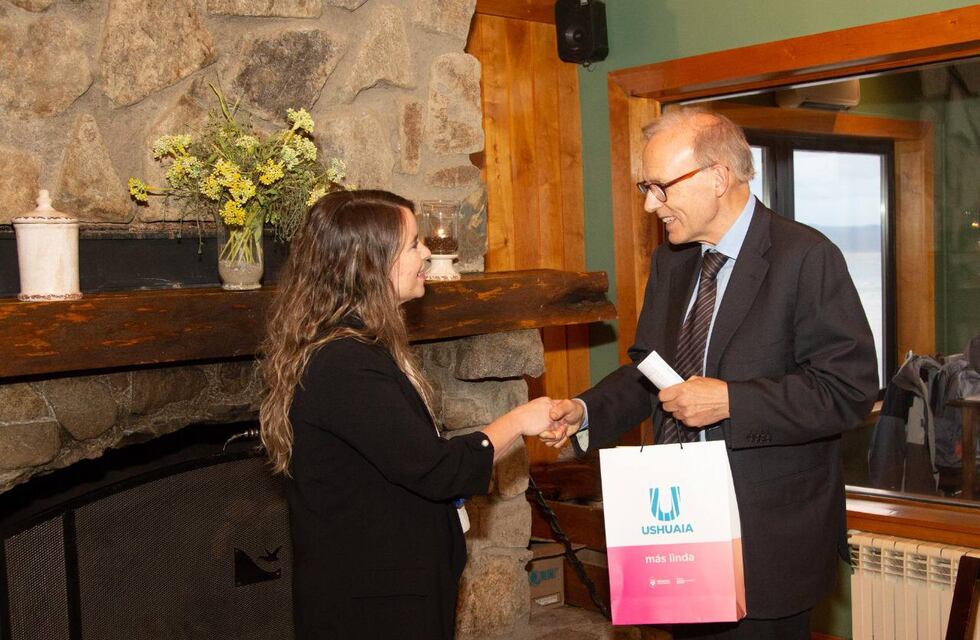 Ushuaia: El embajador de Noruega fue recibido por la Municiaplidad