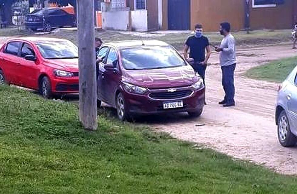 Río Cuarto: desvalijaron dos casas y se llevan un auto como “flete”