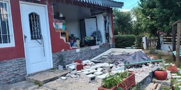 Fuerte explosión en una vivienda de barrio El Canal: una embarazada resultó ilesa. Fuente: Diario de Carlos Paz