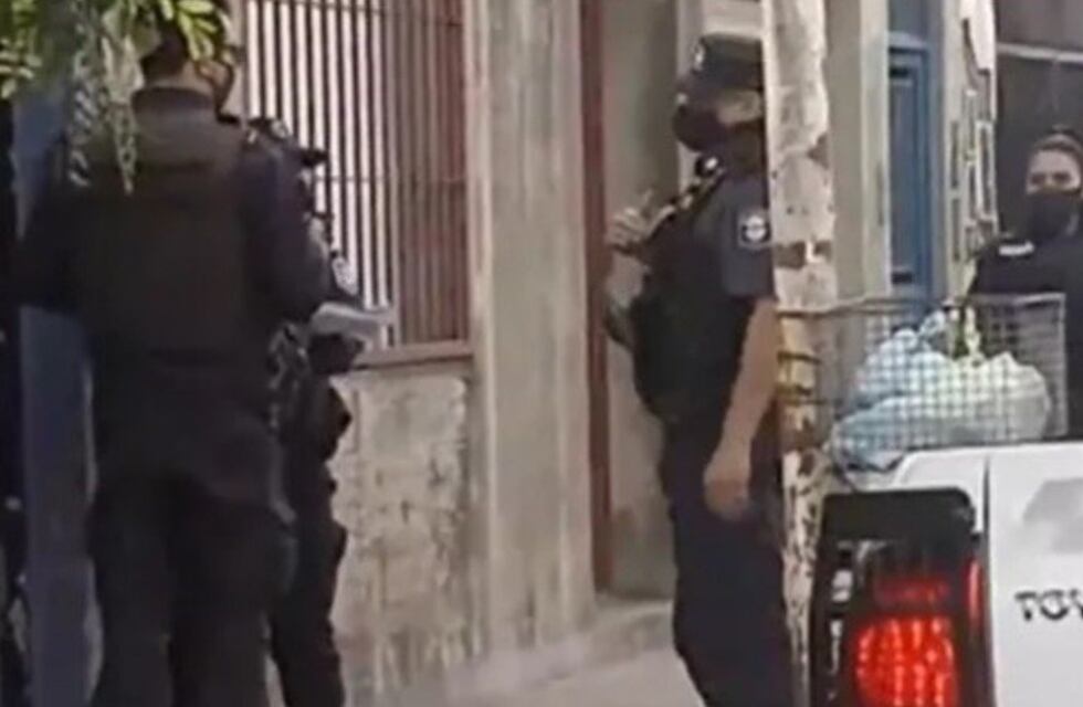 Murió una nena de 6 años por un balazo en el abdomen y detuvieron a su papá policía