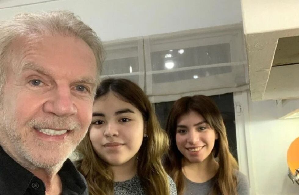 Así trasladaron a Alberto Ferriols, ex de Beatriz Salomón, tras encontrar un arsenal en su casa
