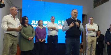 Marcelo Lewandowski en un acto con dirigentes y militantes en la CGT de Rafaela