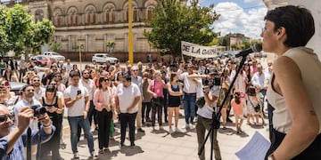 La intendente de Adolfo Gonzales Chaves Lucía Gómez presentó el informe anual de su primer año de gestión