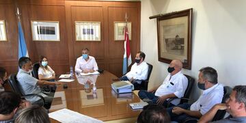 Reunión por los retrasos en la obra de calle Tucumán