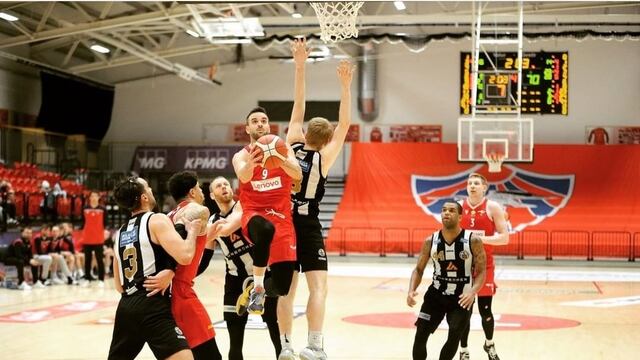 Pablo Bertone Valur Islandia