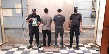 Los hermanos Lucio e Ignacio Cozzi se entregaron en la Comisaría Primera de Tres Arroyos.