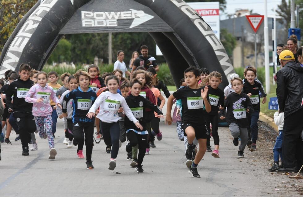 Carrera recreativa solidaria para celebrar el mes de las infancias