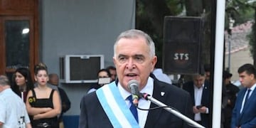 En declaraciones a la prensa, el mandatario señaló que el diálogo es indispensable para enfrentar las dificultades económicas del país.