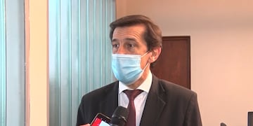 El ministro de Hacienda Carlos Sadir anunció las fechas de pago del medio aguinaldo en Jujuy.