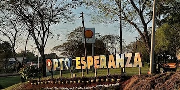 La policía recuperó un auto pocas horas después de ser robado en Puerto Esperanza.