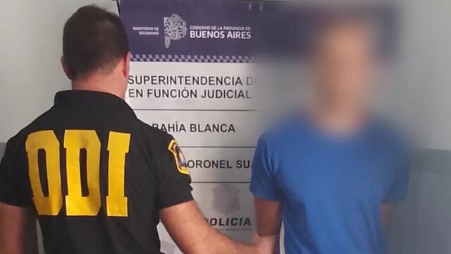 El periodista Leandro López quedó detenido por poseer y distribuir pornografía infantil.