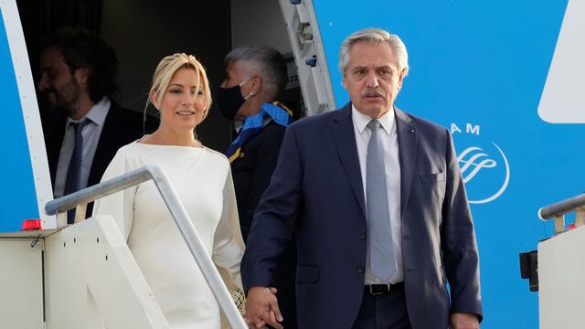 Fabiola Yáñez y Alberto Fernández. (AP/Andrew Medichini/Archivo)