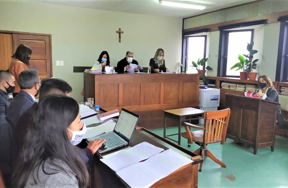 No merece que lo llamen padre: abusó de su hija adolescente