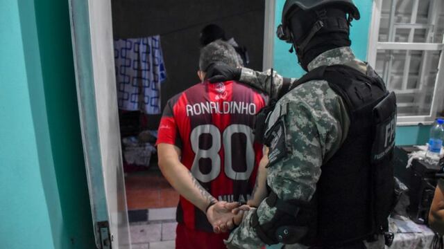Organizados. Los hermanos tenían un sistema de guardias para vender drogas.