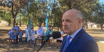 Mariano Uset encabezó su último acto como intendente.
