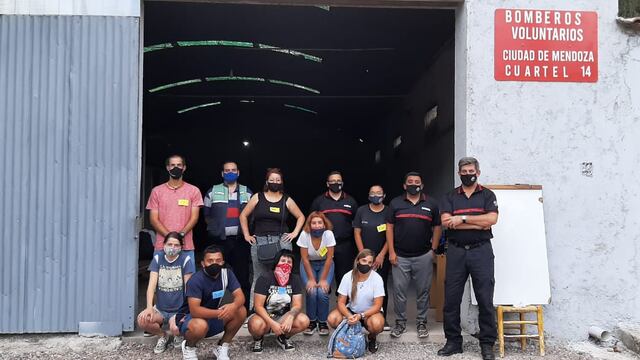 Bomberos Voluntarios de la Ciudad de Mendoza.