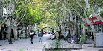 Ahora los sanjuaninos podrán circular de 6 de la mañana hasta las 4 del día siguiente todos los días.