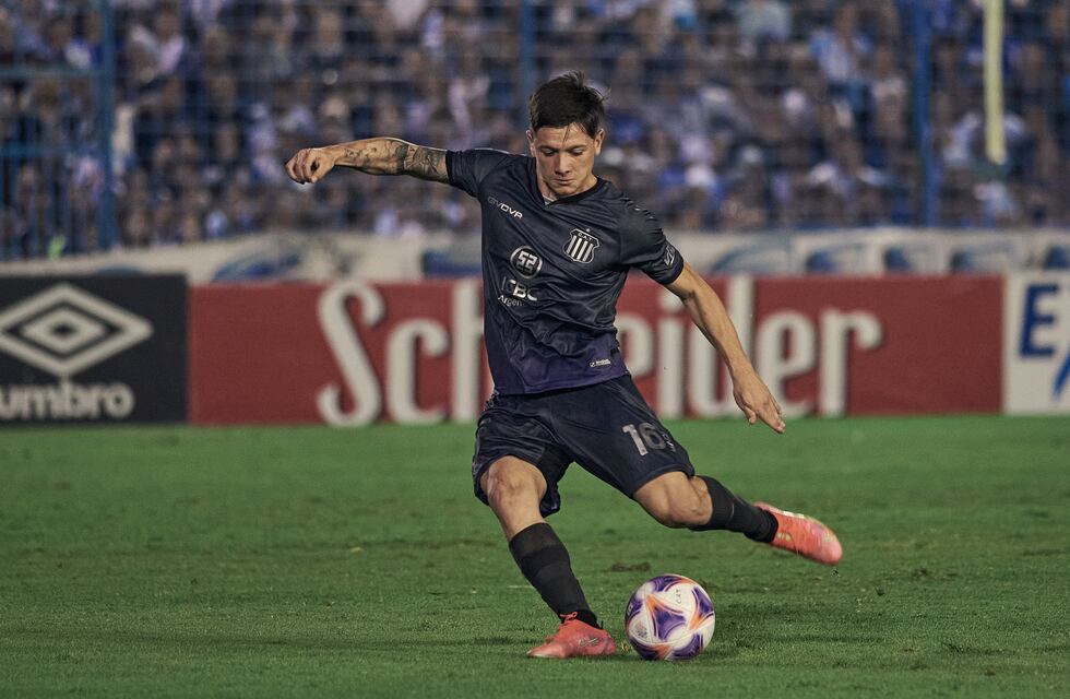 Javier Gandolfi: la “superioridad de Talleres” en el primer tiempo y por qué lo sacó a Valoyes