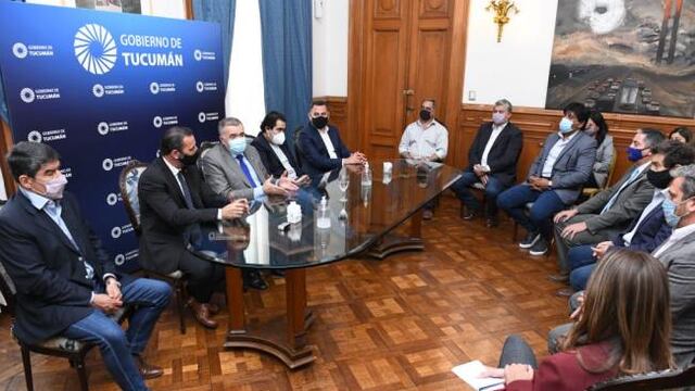 Jaldo se reunió con dirigentes de la capital.