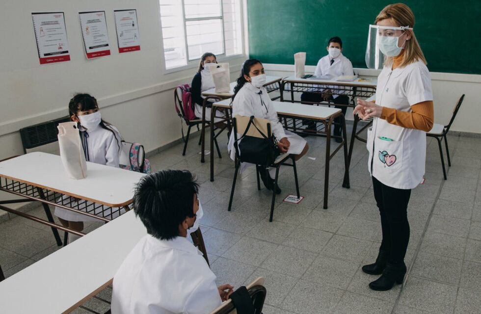 Paritaria salarial: El gobierno provincial convocó a los gremios docentes