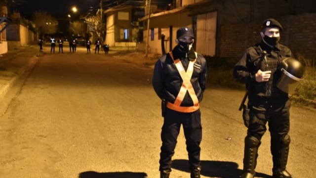 Rastrillajes en el barrio 544 viviendas, donde fúe vista por última vez Guadalupe. Gentileza el Diario de la República