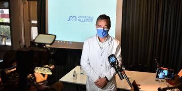 Cirugía del gobernador Juan Schiaretti Parte médico y conferencia de prensa en el Sanatorio Allende
Pedro Castillo