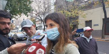 La mujer oriunda de Funes compartió su alegría después de la cirugía de urgencia con la donación de un hígado desde La Pampa.