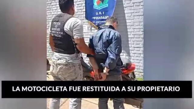Gracias a las cámaras de seguridad, recuperan una motocicleta robada en Posadas.
