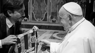 Rosario Central despidió al Sumo Pontífice.