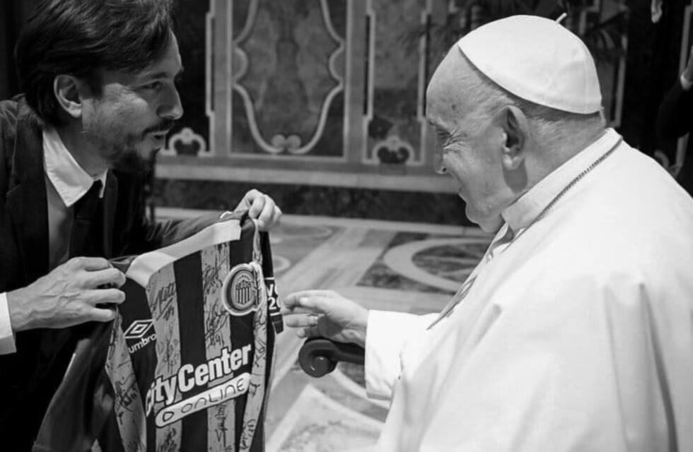 El adiós de Rosario Central a Francisco, un Papa futbolero