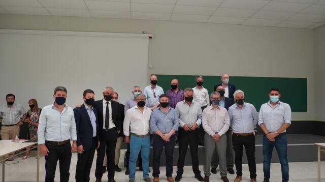 Encuentro regional de Intendentes con autoridades de ABSA de Provincia