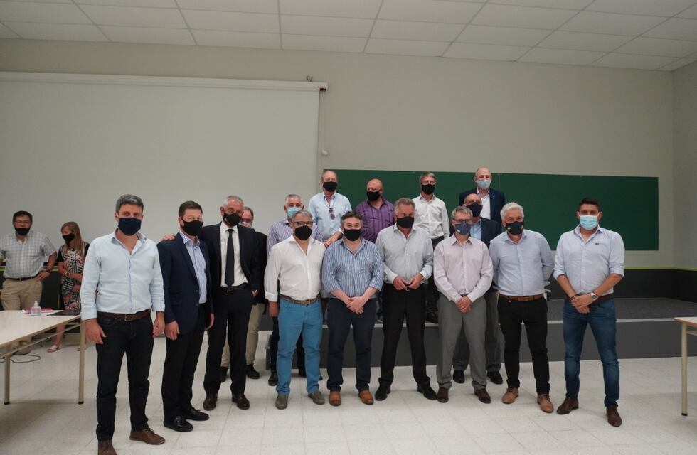 Uset participó del encuentro regional con autoridades de ABSA de Provincia