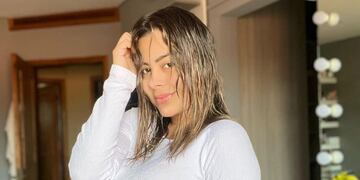 Larissa Riquelme enamora a través de sus redes.