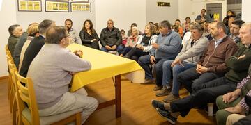 Reunión de candidatos, dirigentes y referentes históricos del Movimiento Vecinal