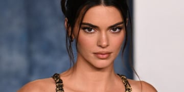 Kendall Jenner burló la censura con un vestido transparente y ajustado
