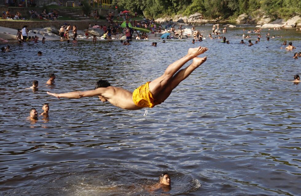 Sábado templado con sol y calor en Villa Carlos Paz