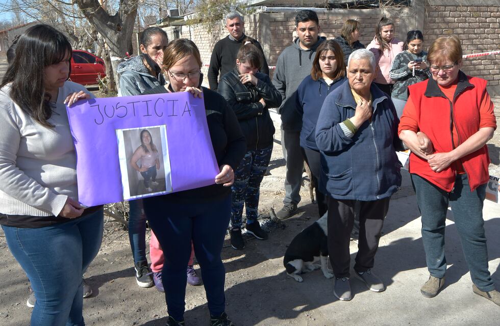Femicidio de Karen Ríos: tras la marcha para pedir justicia hubo incidentes con la Policía