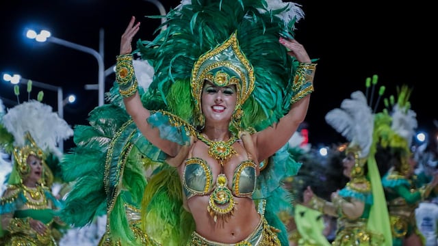 Magia, ritmo y emoción en la quinta noche del carnaval de Concordia.