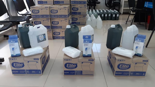 80 escuelas fueron las beneficiadas de estos kits.