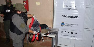 Posadas: detienen a un pasajero de un micro de larga distancia que llevaba marihuana en su mochila.