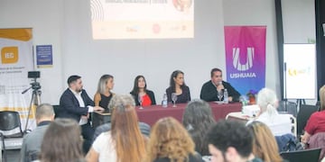 La Secretaría de Cultura y Educación de Ushuaia participó en el 1° Encuentro de Experiencias Educativas Fueguinas.