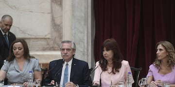 Alberto Fernández
Cristina Fernández De Kirchner
Apertura Legislativa
Congreso
Foto Federico Lopez Claro
Fernandez