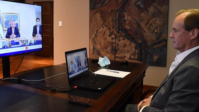 Bordet anunció que acordará con los intendentes las nuevas restricciones horarias.