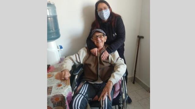 Vende un bono contribución para ayudar a su papá