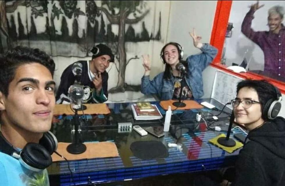 “Saltó la ficha” un programa radial creado por jóvenes mendocinos en Maipú