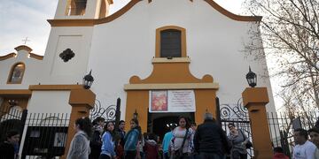 Arzobispos y obispos ya no tendrán aportes del Estado: cuánto recibían y cómo se pagará ahora.