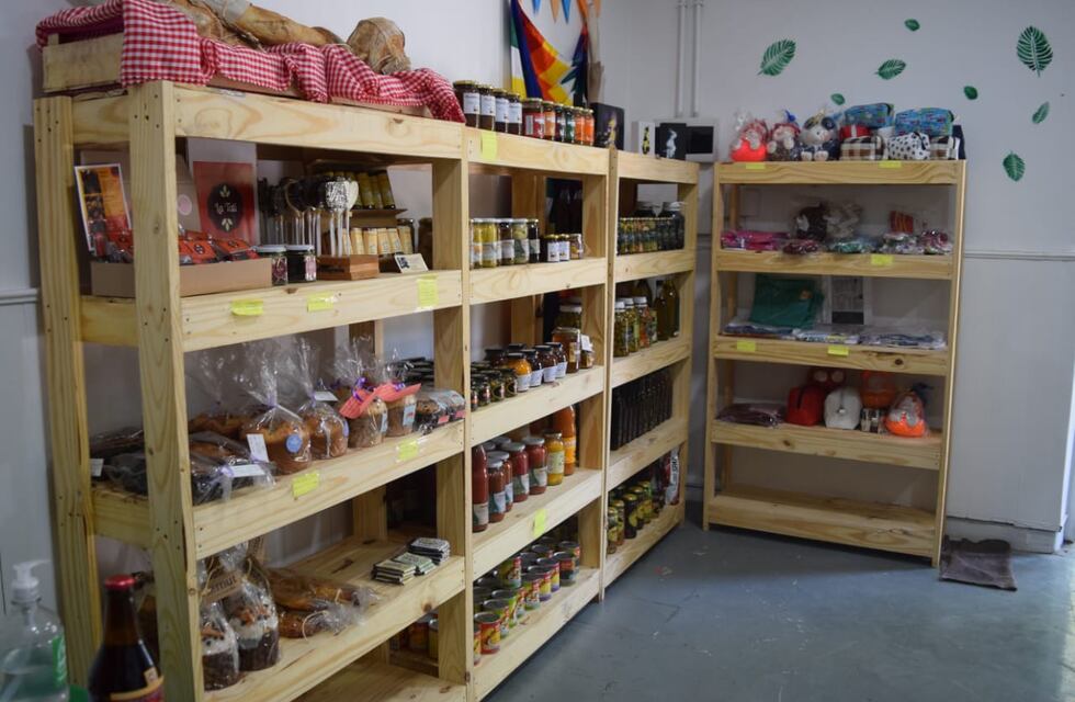 Almacén mendocino ofrece productos de economía social