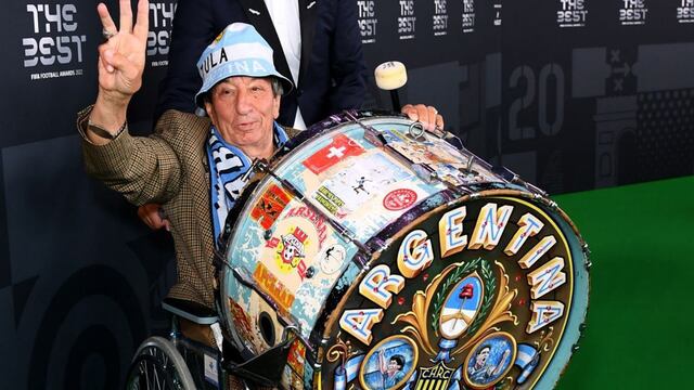 "Tula", un emblema de la hinchada argentina en los mundiales. Foto: Twitter @torreserwele.