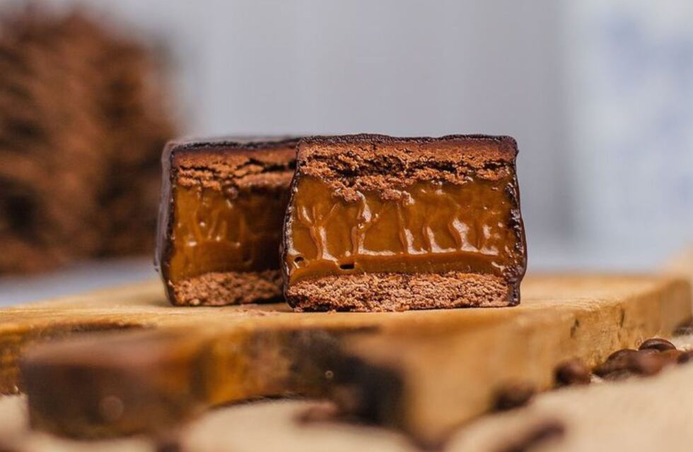 Compró un alfajor y nunca se imaginó lo que encontraría al abrirlo: “El día más feliz de mi vida”