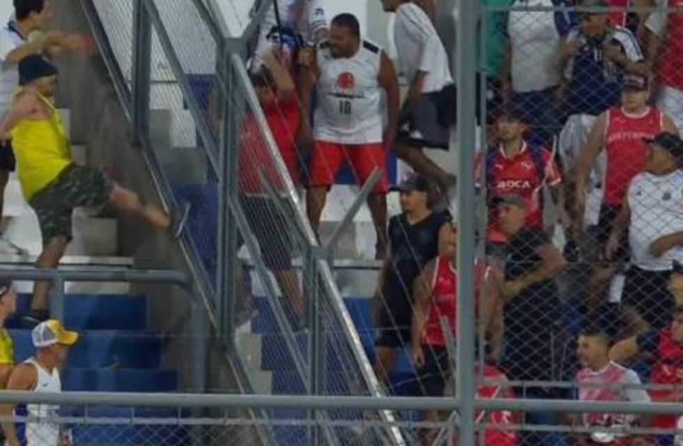 Torneo de Verano en San Juan: insulso empate entre Boca e Independiente e incidentes entre hinchas